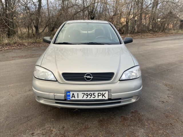 Білий Опель Астра, об'ємом двигуна 1.4 л та пробігом 260 тис. км за 3500 $, фото 1 на Automoto.ua