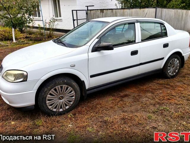 Білий Опель Астра, об'ємом двигуна 1.4 л та пробігом 248 тис. км за 5000 $, фото 1 на Automoto.ua