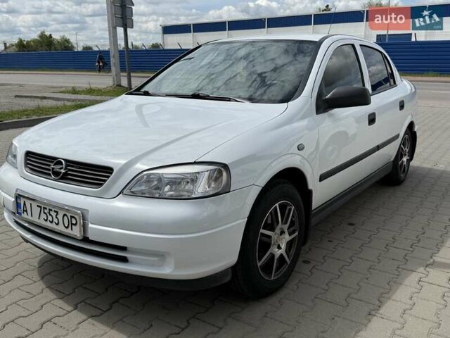 Білий Опель Астра, об'ємом двигуна 1.4 л та пробігом 46 тис. км за 5000 $, фото 1 на Automoto.ua