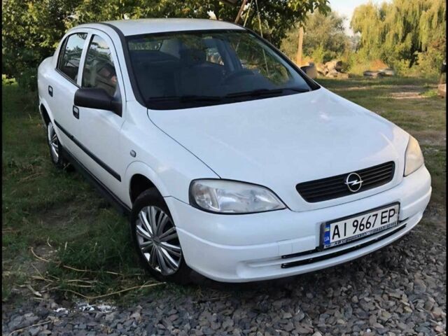Білий Опель Астра, об'ємом двигуна 1.4 л та пробігом 73 тис. км за 4000 $, фото 1 на Automoto.ua