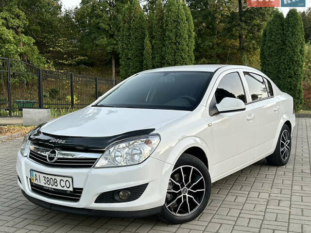 Білий Опель Астра, об'ємом двигуна 1.6 л та пробігом 182 тис. км за 6450 $, фото 1 на Automoto.ua