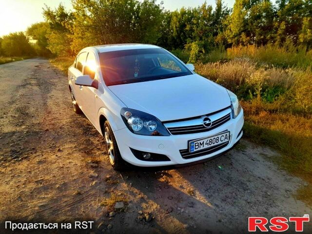Белый Опель Астра, объемом двигателя 1.6 л и пробегом 33 тыс. км за 9100 $, фото 1 на Automoto.ua