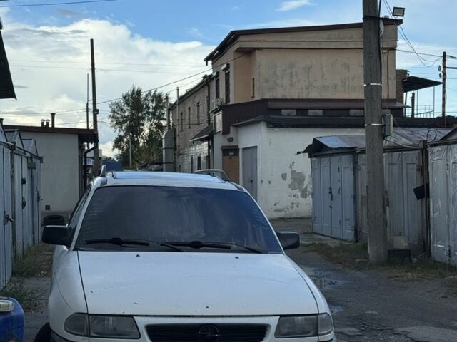 Білий Опель Астра, об'ємом двигуна 1.7 л та пробігом 127 тис. км за 1400 $, фото 1 на Automoto.ua