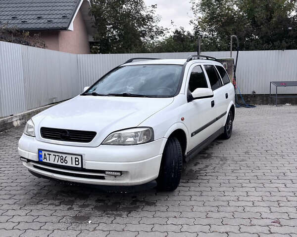 Белый Опель Астра, объемом двигателя 1.8 л и пробегом 280 тыс. км за 3100 $, фото 1 на Automoto.ua