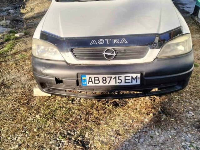 Белый Опель Астра, объемом двигателя 1.7 л и пробегом 285 тыс. км за 1350 $, фото 1 на Automoto.ua
