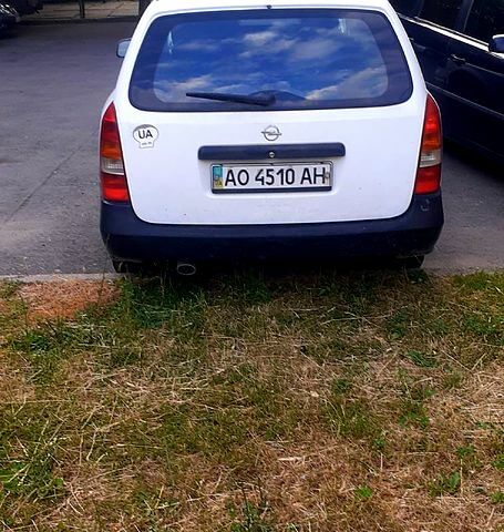 Білий Опель Астра, об'ємом двигуна 1.6 л та пробігом 0 тис. км за 2220 $, фото 1 на Automoto.ua