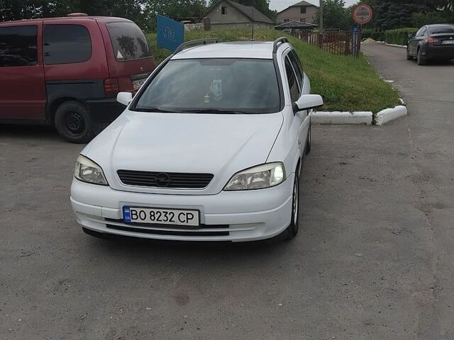 Білий Опель Астра, об'ємом двигуна 1.69 л та пробігом 383 тис. км за 2900 $, фото 1 на Automoto.ua