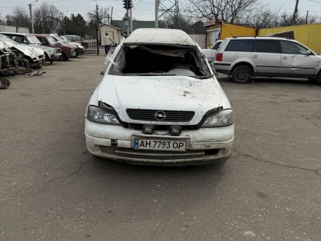 Белый Опель Астра, объемом двигателя 1.7 л и пробегом 200 тыс. км за 339 $, фото 1 на Automoto.ua