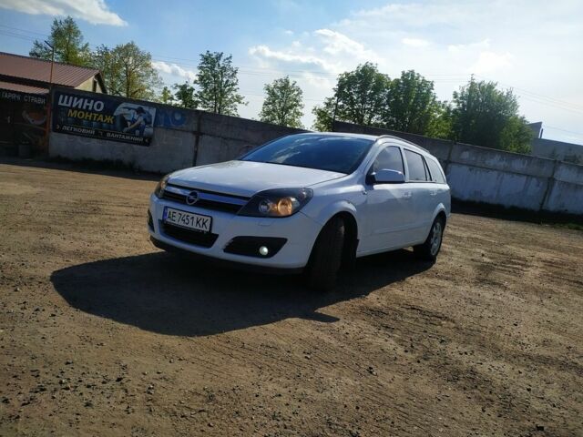 Білий Опель Астра, об'ємом двигуна 1.9 л та пробігом 250 тис. км за 4300 $, фото 1 на Automoto.ua