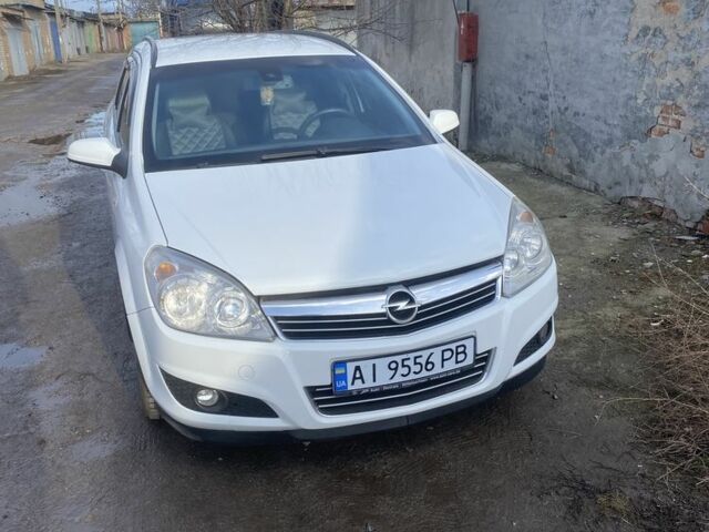 Білий Опель Астра, об'ємом двигуна 1.9 л та пробігом 224 тис. км за 4700 $, фото 1 на Automoto.ua