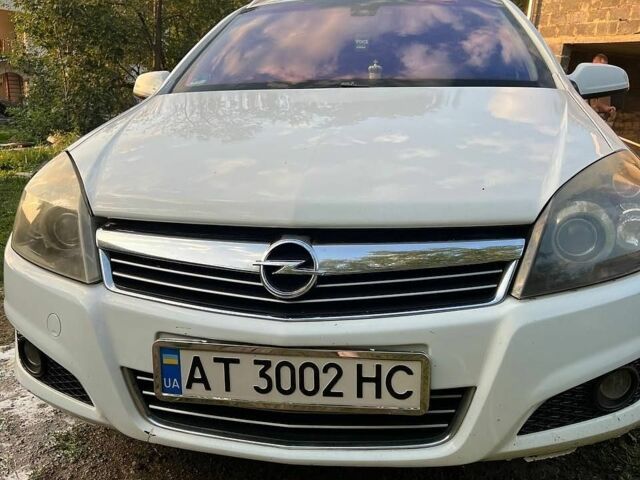 Білий Опель Астра, об'ємом двигуна 1.9 л та пробігом 215 тис. км за 6000 $, фото 1 на Automoto.ua