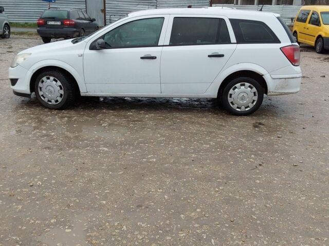 Білий Опель Астра, об'ємом двигуна 1.2 л та пробігом 249 тис. км за 4251 $, фото 1 на Automoto.ua