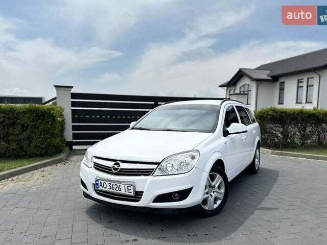 Білий Опель Астра, об'ємом двигуна 1.7 л та пробігом 270 тис. км за 6000 $, фото 1 на Automoto.ua