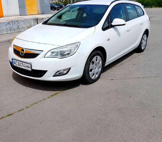 Білий Опель Астра, об'ємом двигуна 1.4 л та пробігом 222 тис. км за 6100 $, фото 1 на Automoto.ua