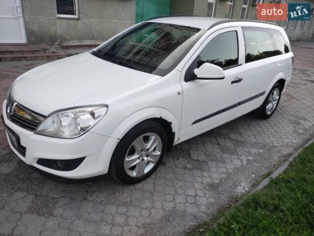 Білий Опель Астра, об'ємом двигуна 1.69 л та пробігом 360 тис. км за 3800 $, фото 1 на Automoto.ua