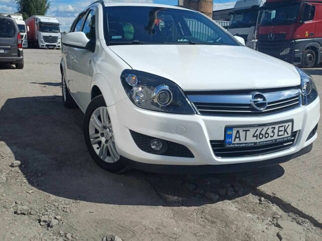 Белый Опель Астра, объемом двигателя 0 л и пробегом 3 тыс. км за 6500 $, фото 1 на Automoto.ua