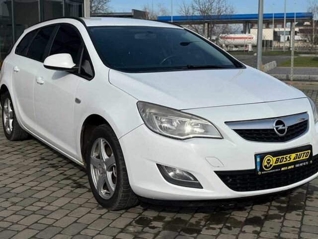 Белый Опель Астра, объемом двигателя 0 л и пробегом 276 тыс. км за 6999 $, фото 1 на Automoto.ua