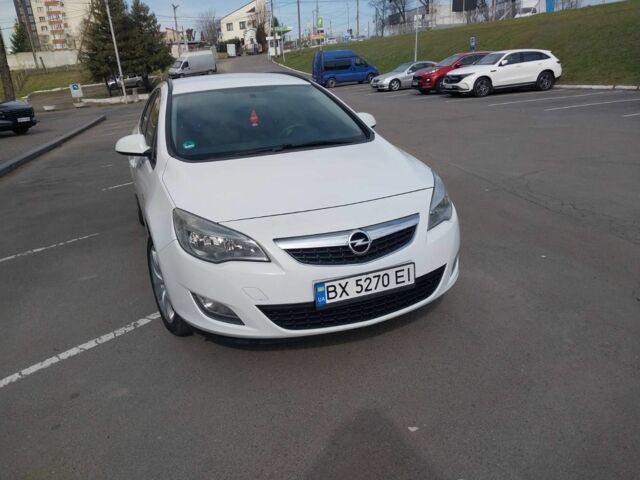 Білий Опель Астра, об'ємом двигуна 1.7 л та пробігом 228 тис. км за 6999 $, фото 1 на Automoto.ua