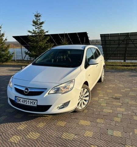 Белый Опель Астра, объемом двигателя 1.6 л и пробегом 199 тыс. км за 7450 $, фото 1 на Automoto.ua