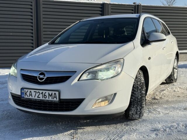 Белый Опель Астра, объемом двигателя 1.7 л и пробегом 322 тыс. км за 6150 $, фото 1 на Automoto.ua