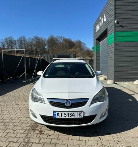 Белый Опель Астра, объемом двигателя 1.69 л и пробегом 271 тыс. км за 6700 $, фото 1 на Automoto.ua