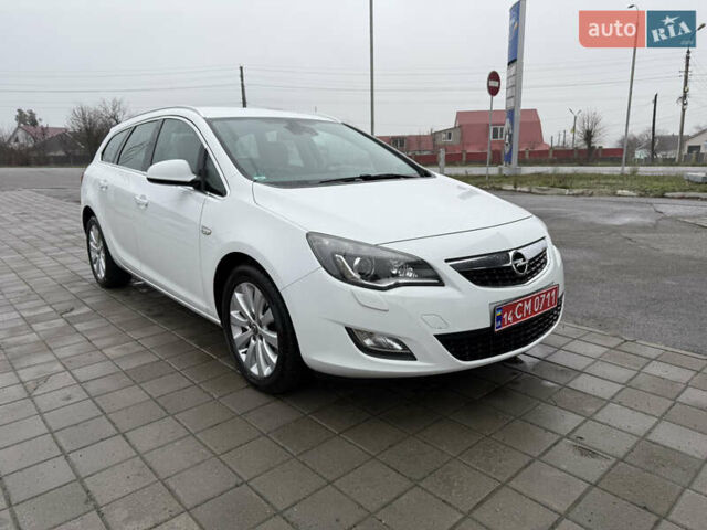 Білий Опель Астра, об'ємом двигуна 1.7 л та пробігом 237 тис. км за 7500 $, фото 1 на Automoto.ua
