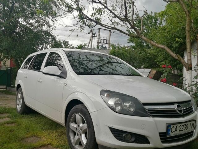 Білий Опель Астра, об'ємом двигуна 1.7 л та пробігом 250 тис. км за 6250 $, фото 1 на Automoto.ua