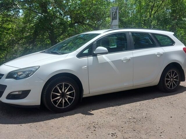 Білий Опель Астра, об'ємом двигуна 1.7 л та пробігом 215 тис. км за 6471 $, фото 1 на Automoto.ua
