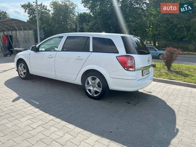 Білий Опель Астра, об'ємом двигуна 1.6 л та пробігом 136 тис. км за 7500 $, фото 1 на Automoto.ua