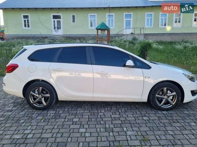 Белый Опель Астра, объемом двигателя 1.25 л и пробегом 195 тыс. км за 6600 $, фото 1 на Automoto.ua