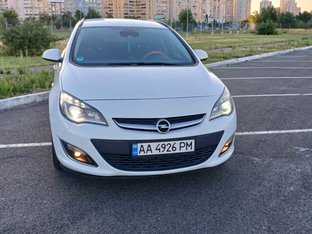 Белый Опель Астра, объемом двигателя 1.7 л и пробегом 310 тыс. км за 7132 $, фото 1 на Automoto.ua