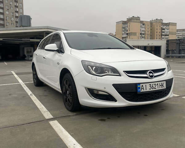 Белый Опель Астра, объемом двигателя 1.7 л и пробегом 203 тыс. км за 7800 $, фото 1 на Automoto.ua