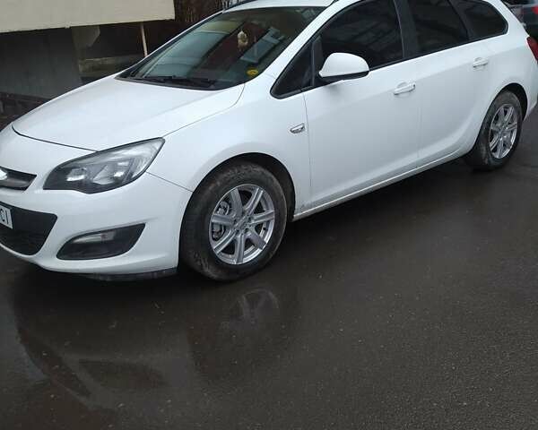 Белый Опель Астра, объемом двигателя 1.3 л и пробегом 190 тыс. км за 6800 $, фото 1 на Automoto.ua
