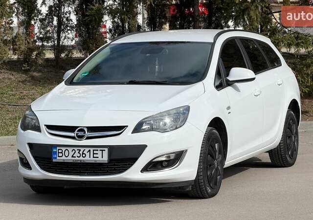 Белый Опель Астра, объемом двигателя 1.69 л и пробегом 268 тыс. км за 7299 $, фото 1 на Automoto.ua
