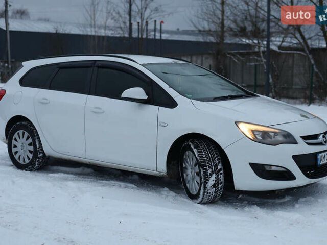 Белый Опель Астра, объемом двигателя 1.96 л и пробегом 286 тыс. км за 7500 $, фото 1 на Automoto.ua