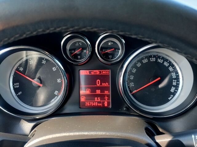 Белый Опель Астра, объемом двигателя 1.6 л и пробегом 268 тыс. км за 7100 $, фото 1 на Automoto.ua