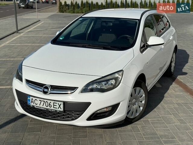 Белый Опель Астра, объемом двигателя 1.6 л и пробегом 200 тыс. км за 7800 $, фото 1 на Automoto.ua