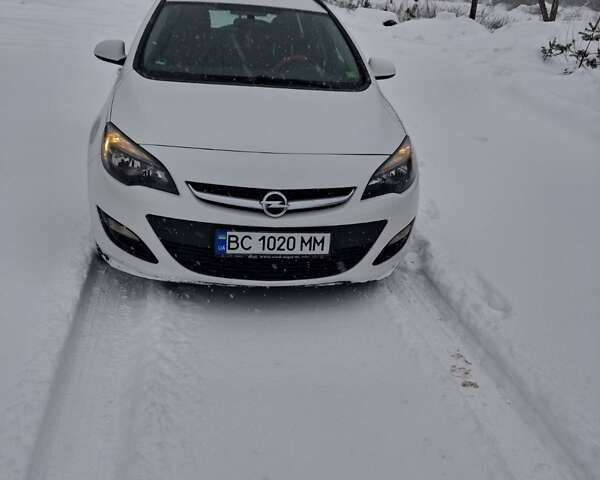 Білий Опель Астра, об'ємом двигуна 1.6 л та пробігом 253 тис. км за 8600 $, фото 1 на Automoto.ua