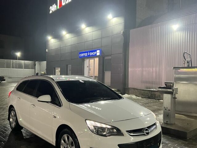 Білий Опель Астра, об'ємом двигуна 1.6 л та пробігом 275 тис. км за 8290 $, фото 1 на Automoto.ua