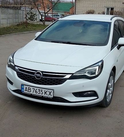Белый Опель Астра, объемом двигателя 1.6 л и пробегом 234 тыс. км за 9200 $, фото 1 на Automoto.ua