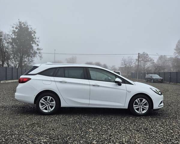 Білий Опель Астра, об'ємом двигуна 1.6 л та пробігом 182 тис. км за 12799 $, фото 1 на Automoto.ua