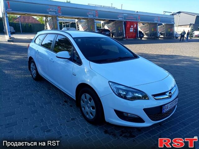 Белый Опель Астра, объемом двигателя 1.4 л и пробегом 76 тыс. км за 9600 $, фото 1 на Automoto.ua