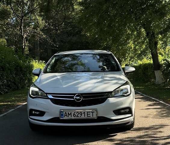 Білий Опель Астра, об'ємом двигуна 1.6 л та пробігом 229 тис. км за 11900 $, фото 1 на Automoto.ua