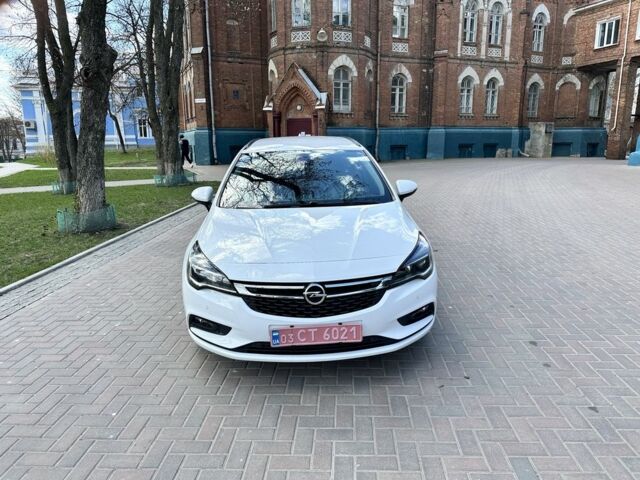 Білий Опель Астра, об'ємом двигуна 1.6 л та пробігом 250 тис. км за 11000 $, фото 1 на Automoto.ua
