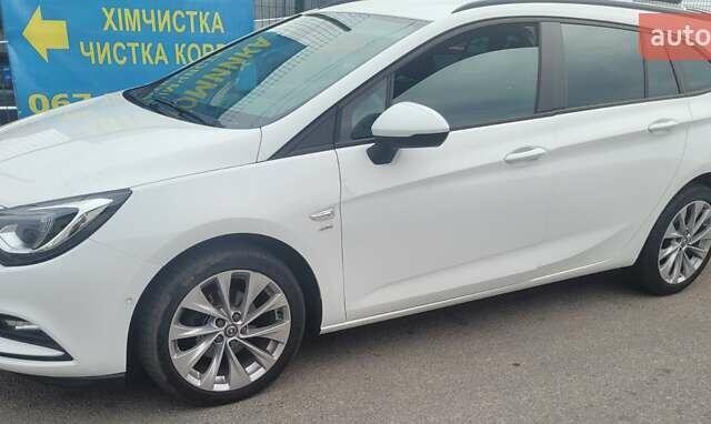 Белый Опель Астра, объемом двигателя 0 л и пробегом 188 тыс. км за 10300 $, фото 1 на Automoto.ua