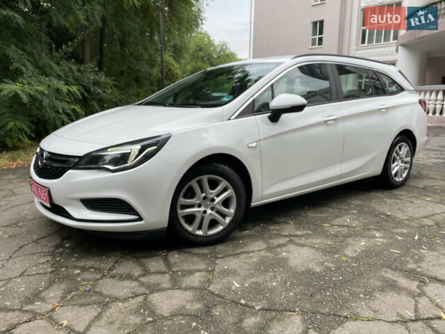 Белый Опель Астра, объемом двигателя 1.6 л и пробегом 221 тыс. км за 10600 $, фото 1 на Automoto.ua