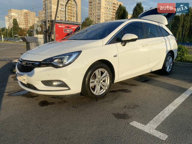 Белый Опель Астра, объемом двигателя 1.6 л и пробегом 217 тыс. км за 11500 $, фото 1 на Automoto.ua