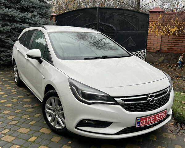 Білий Опель Астра, об'ємом двигуна 1.6 л та пробігом 186 тис. км за 11900 $, фото 1 на Automoto.ua