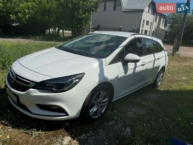Білий Опель Астра, об'ємом двигуна 1.6 л та пробігом 202 тис. км за 12500 $, фото 1 на Automoto.ua