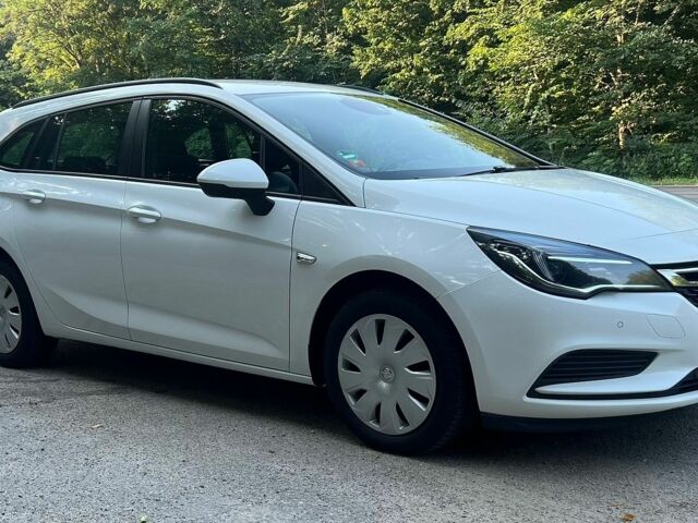 Білий Опель Астра, об'ємом двигуна 1.6 л та пробігом 270 тис. км за 11000 $, фото 1 на Automoto.ua